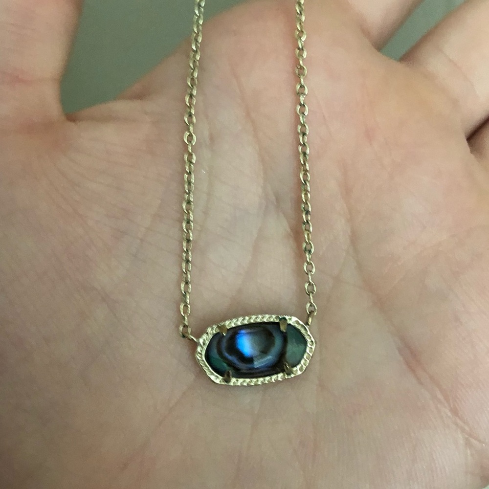 Kendra Scott Necklace